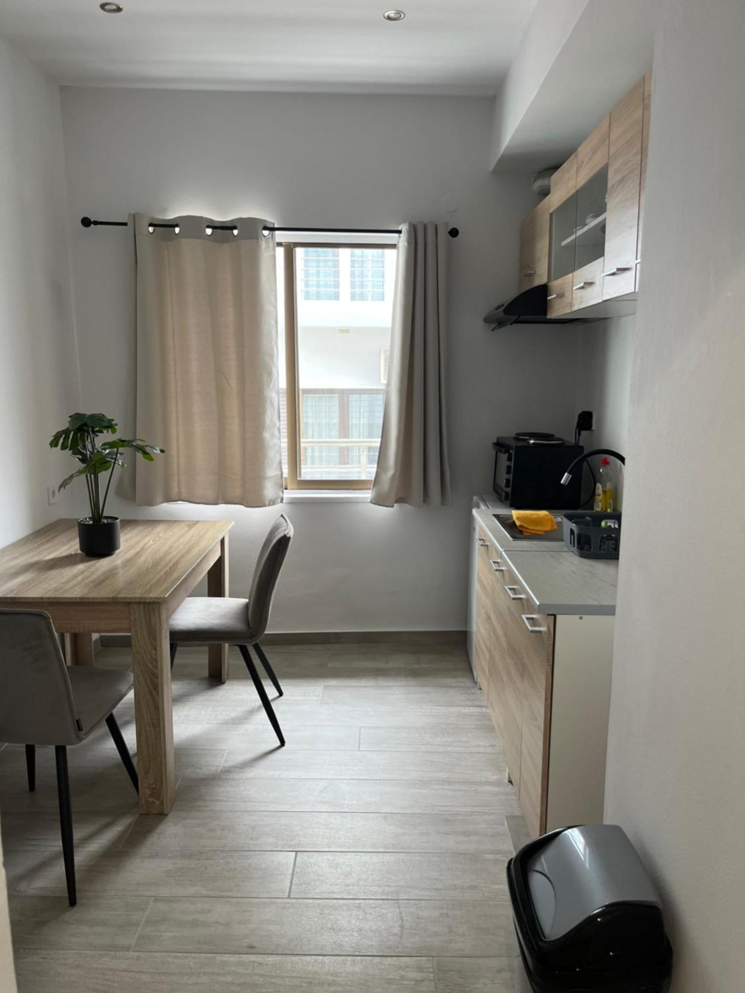 Meramvellou Living Kandiye Dış mekan fotoğraf